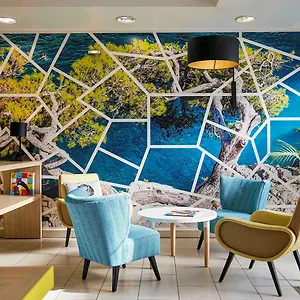 Aparthotel Adagio Access Saint Charles Marseilles