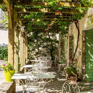 2* Hotel Logis Du Fel