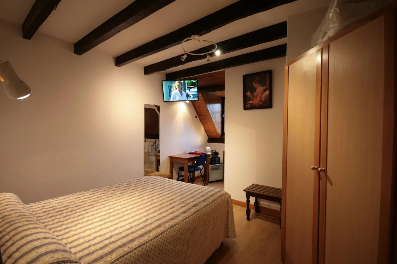 Logis Auberge La Diege Capdenac-Gare